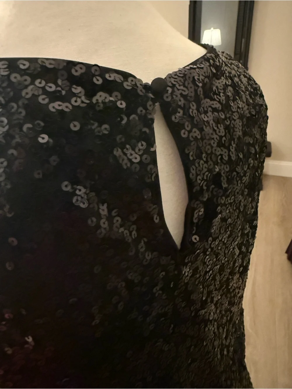 Black Sequin Sleeveless Shift Mini Dress size M - Picture 3 of 3